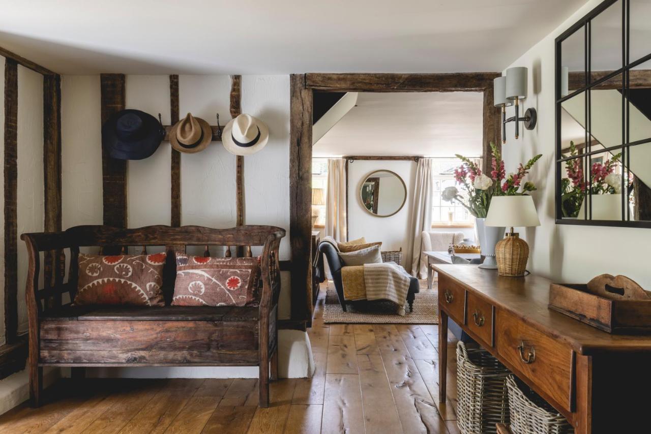 Cosy Cottage With Beautiful Garden, Hottub & Sauna Marden  Dış mekan fotoğraf